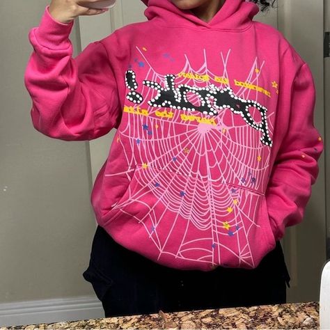 Pink spider hoodie 勺 Pink Spider Outfit, Sp5der Hoodie Pink, Pink Spider Hoodie Outfit, Spider Hoodie Outfit Black Women, Spider Hoodie Outfit, Expensive Wishlist, Spider Jacket, Pink Spider Hoodie, Pink Sp5der Hoodie