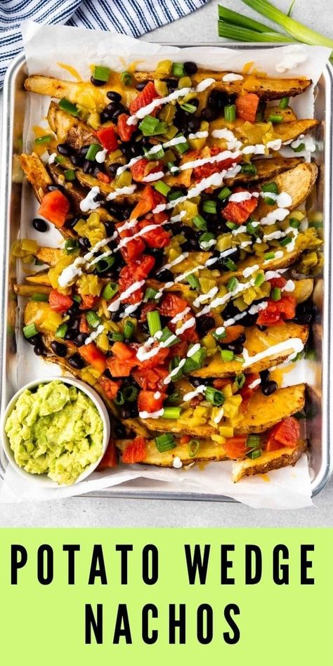 Nacho Appetizer, Tailgate Recipes, Nacho Toppings, Crispy Baked Potatoes, Potato Nachos, Potato Appetizers, Classic Appetizers, Best Appetizer Recipes, Quick Appetizers