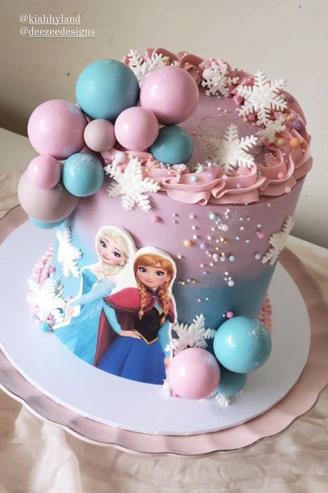 Birthday Cake 7th Girl, Elsa Cakes, Kids Cakes, 7th Birthday, Kids Cake, Birthday Girl, Girl Birthday, Birthday Cake, Cake