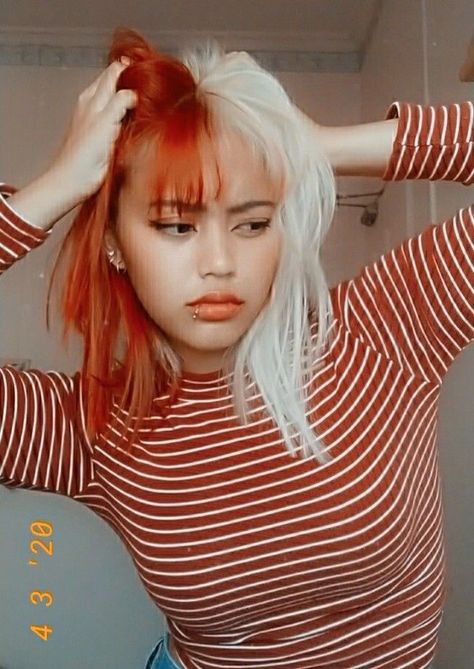 Todoroki Hair Dye, Todoroki Hair, Split Hair Color Ideas, Split Hair Color, Red And White Hair, Egirl Hair, Alt Egirl, Half And Half Hair, Split Dyed Hair