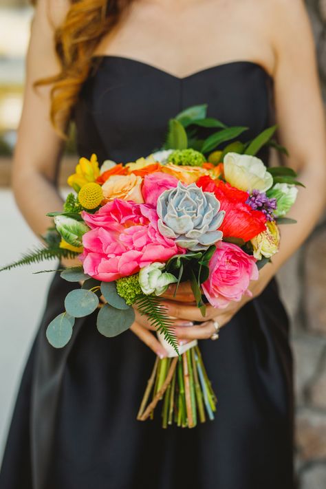 bright bridesmaid bouquets - photo by Priscila Valentina http://ruffledblog.com/whimsical-vibrant-laguna-beach-wedding Black Wedding With Colorful Flowers, Beach Celebration, Dance Flowers, Bridal Things, Prom Bouquet, Laguna Beach Wedding, Bright Wedding Colors, Wedding Dress Outfit, Bridesmaid Bouquets