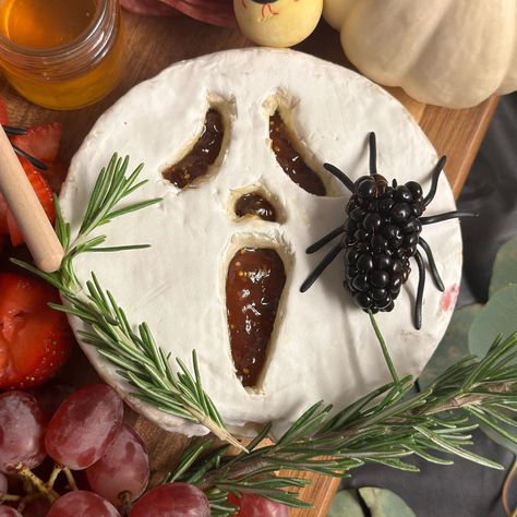 Skull Brie Cheese, Halloween Wine And Cheese Party, Baked Camembert Halloween, Easy Halloween Cheese Board, Halloween Bachelorette Party Food, Scream Mask Charcuterie Board, Halloween Happy Hour Food, Ghost Face Charcuterie, Halloween Party Spread