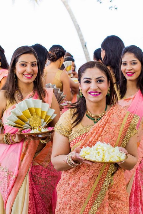 Thaalams in Kerala Weddings and How WE Can Add Them To Intimate Weddings Malayalee Wedding, Bridal Entry, Bride Entry, Indian Bridal Lehenga, Wedding Design Decoration, Indian Wedding Planning, Wedding Planning Websites, Traditional Bride, Wedding Theme Colors