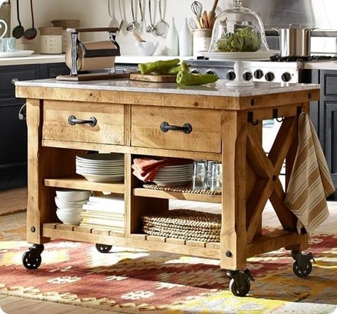 hamilton reclaimed wood kitchen island Marble Top Kitchen Island, Organiser Cucina, Reclaimed Wood Kitchen Island, Diy Keramik, Kitchen Island Storage, Reclaimed Wood Kitchen, Small Kitchen Island, Kitchen Island Table, Wood Kitchen Island