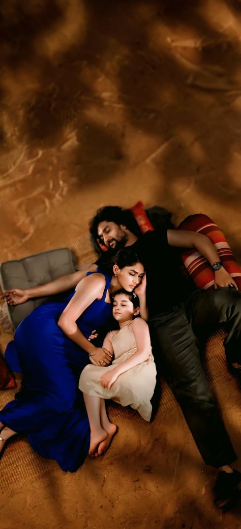 Family Star Movie Images, Hi Nanna Movie Images, Sita Ramam Film Images Hd, Hi Nanna Hd Images, Hi Nanna Movie Wallpaper, Hi Nanna Movie Pics, Nani New Movie Pics, Nani Pics Hero, Sita Ramam