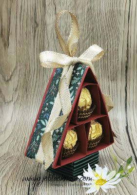 Small Gift Bags Diy, Ferrero Rocher Tree, Christmas Favors Diy, Ferrero Rocher Box, Jo Blackman, Ferrero Rocher Gift, Christmas Treats Holders, Tree Box, Bags Diy