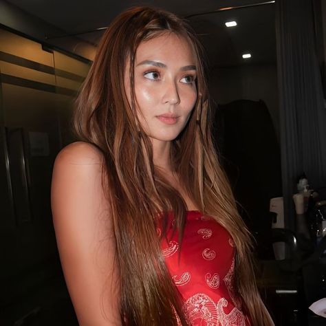 Kathryn Bernardo Aesthetic Icon, Kathryn Bernardo Port, Kathryn Bernardo Aesthetic, Kathryn Bernardo Icons, Brp Icon, Blonde Aesthetic, Kathryn Bernardo, Fits Inspo, Aesthetic Icon