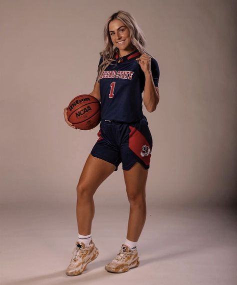 Pose Reference Photo Basketball, Studio Basketball Pictures, Basketball Poster Poses, Basketball Banner Pictures, Bball Media Day Poses, Basketball Individual Pictures, Group Basketball Pictures, Basketball Media Day Pictures Women, Basketball Picture Ideas Women