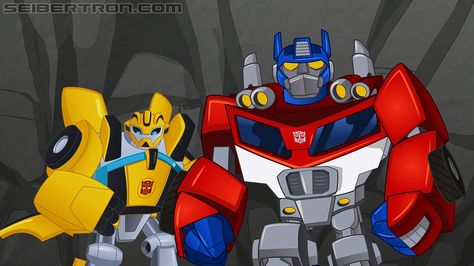 Hot Rod Transformers, Optimus Prime And Bumblebee, Transformers Birthday Parties, Transformer Party, Bumblebee Transformers, Transformer Birthday, Orion Pax, Transformers Rescue Bots, Transformers 4