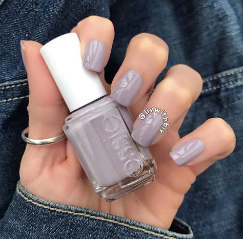 Essie Bangle Jangle is the perfect purple polish!!! This formula is just as perfect!!!! Purple Grey Nail Polish, Lavender Grey Nails, Nail Color Purple, Essie Purple, Essie Nails, Neutral Nail Color, Grey Nail Polish, Opi Gel Nails, Essie Nail Colors