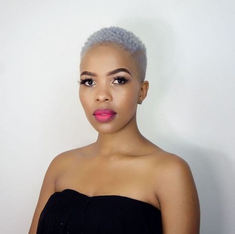 Grey Dyed Hair Black Women, Short Dyed Hair Black Women, Haircolour Ideas, Grey Dyed Hair, Grey Hairstyle, Natural Hair Twa, Short Dyed Hair, Platinum Hair Color, Short Natural Haircuts