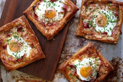 Puff Pastry Croque Madame – A Cup of Sugar … A Pinch of Salt Puff Pastry Croque Madame, Fancy Grilled Cheese Sandwiches, Egg Lunch, Fancy Grilled Cheese, Croque Madame, Brunch Spread, Light Salad, Puff Pastry Sheets, Grilled Cheese Sandwich