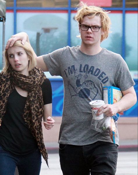 Emma Roberts And Evan Peters, Emma Evans, Dr Evans, Peter Evans, Tate And Violet, Stranger Things Premiere, Julian Casablancas, Robert Evans, Boys With Curly Hair