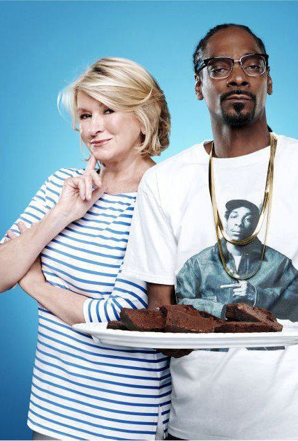 Martha Stewart and Snoop Dogg's Cooking Show Is Equally Absurd and Wonderful!  | Popsugar.com Potluck Dinner Party, Potluck Dinner, Kandi Burruss, Big Pops, Potluck Party, Snoop Dog, Best Friendship, Cooking Show, Snoop Dogg