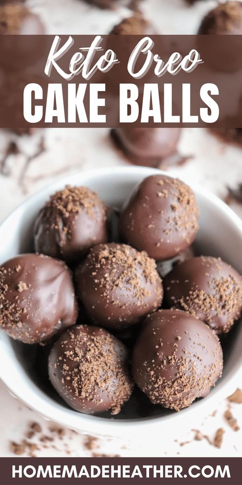 Oreo Cake Balls, Oreo Cakesters, Low Calorie Cake, Oreo Cake Pops, Cake Ball Recipes, Keto Treats, Keto Baking, Keto Chocolate Cake, Low Carb Cake