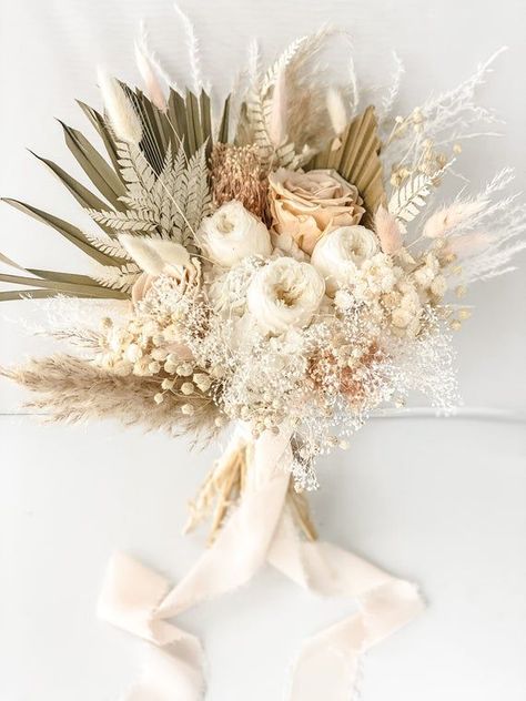 https://angelina.implantprodental.com/florals/medium-size-blush-white-bridal-or-bridesmaid-bouquet/ Check more at https://angelina.implantprodental.com/florals/medium-size-blush-white-bridal-or-bridesmaid-bouquet/ Dried Flower Bouquet Wedding, Bridesmaids Bouquet, Grass Wedding, Baby Breath, Preserved Roses, Bunny Tail, Dried Flower Bouquet, Dried Flower Arrangements, Wedding Cake Designs