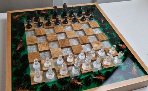 Floating Chess Board, Resin Scrabble Board, Epoxy Resin Chess Board Diy, Epoxy Chess Board, Resin Chess Board, Diy Chess Set, Epoxy Diy, Wooden Box Designs, Chess Boards