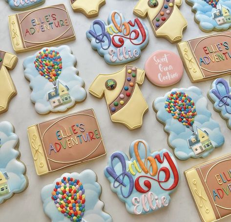 Up Cookies Decorated, Up Cookies, Up Baby Shower Theme, Baby Shower Royal Icing Cookies, Up Baby Shower, Up Themed Baby Shower Ideas, Balloon Cookies, Adventure Awaits Baby Shower, Disney Cookies