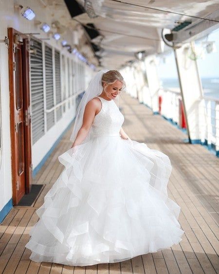 Cruise Wedding Dress, Carnival Sunrise, Cruise Weddings, Cruise Ship Wedding, Fort Lauderdale Wedding, Carnival Cruise Ships, Cruise Pictures, Yacht Wedding, Wedding Honeymoon