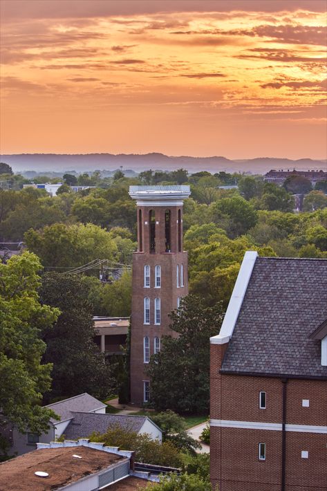 Photo of the Bell Tower with mountains and a sunset in the background. Pt School, Mansion Aesthetic, Belmont University, Future Dreams, Interactive Media, University Campus, Undergraduate, Nice View, Tigers