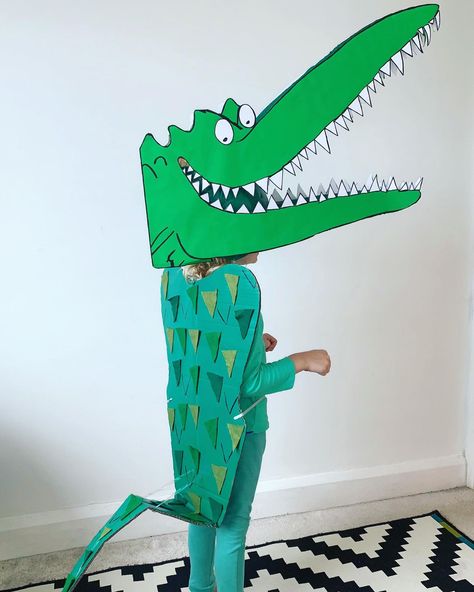 Crocodile Costume Diy, The Enormous Crocodile, Crocodile Costume, Roald Dahl Books, World Book Day Costumes, Book Day Costumes, Homemade Costume, World Book Day, Costume For Halloween