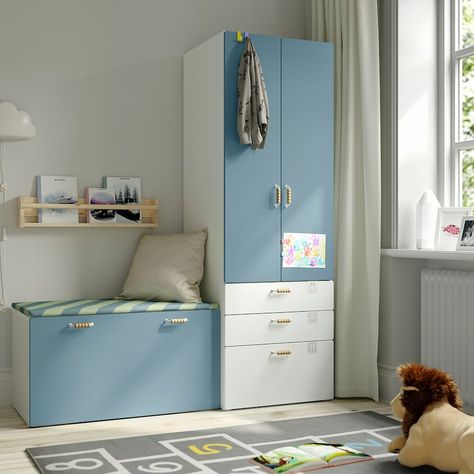 Småstad Ikea Hack, Smastad Ikea, Condo Organization, Ikea Mala, Ikea Smastad, Ikea Playroom, Room For Kids, Ikea Food, Bathroom Furniture Storage