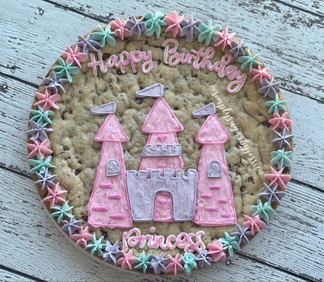 Princess Cookie Cake, Cake Princess, Princess Cookies, Happy Birthday Princess, Birthday Cookie, Cookie Cake Birthday, Cookie Cakes, Cute Birthday Cakes, Princess Cake