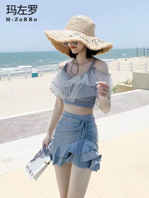 남성 근육, Ruffles Fashion, Swimming Outfit, Fashion Korean, Set Women, Glamour Fashion, Swimwear Fashion, Skirted Swimwear, Sweet Girls