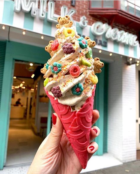 A little ice cream inspiration since it will be nearly 60 degrees tomorrow.  #Repost @milkandcreambar  But first ICE CREAM. Fancy Ice Cream, Cream Photography, Ice Cream Inspiration, Ice Cream Photography, Ice Cream Business, 귀여운 음식 그림, Cereal Bar, Yummy Ice Cream, Rainbow Food