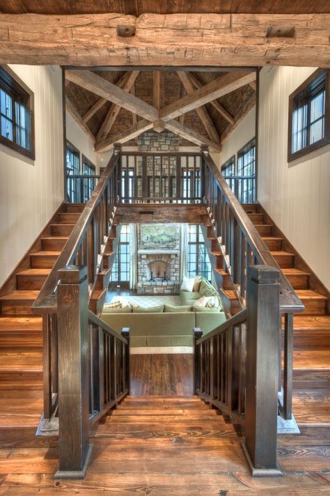 Timber Frame Great Room, Barn Style House Plans, Casa Country, Casa Vintage, Rustic Home Design, Barn Style House, Hus Inspiration, Pole Barn Homes, Barn House Plans