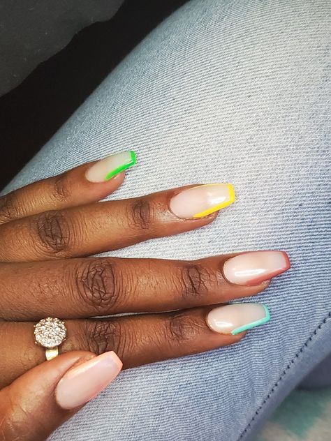 Color Outline Nails, Outline Nails, Coffin Acrylic Nails, Kids Nails, Nails For Kids, Design Nails, Polish Colors, Clear Nails, Acrylic Nails Coffin