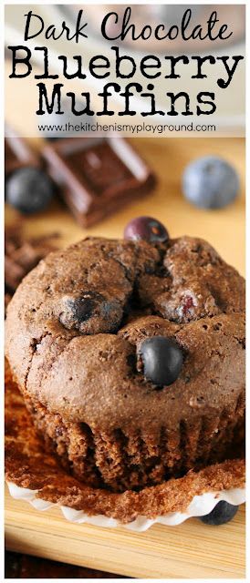 Chocolate Blueberry Muffins, Blueberry Chocolate Chip Muffins, Dark Chocolate Desserts, Chocolate Blueberry, Blueberry Chocolate, Tasty Foods, Blueberry Muffins, Healthy Muffins, Chocolate Chip Muffins