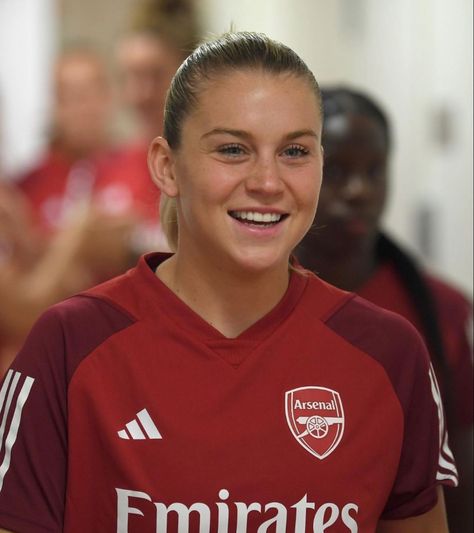 Mary Earps, Soccer Girlfriend, Alessia Russo, England Ladies Football, Arsenal Wfc, Arsenal Women, Champions League Football, Arsenal Ladies, England Players