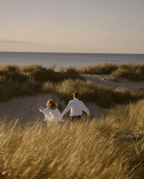 Engagement Inspo, Beach Engagement Photos, Cannon Beach, Beach Photoshoot, Beach Engagement, Beach Inspired, Couple Shoot, Engagement Photoshoot, Couples Photoshoot