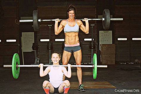 Females who Crossfit #Mother& Daughter Crossfit Baby, Female Crossfit Athletes, Build Muscle Mass, Crossfit Girls, Crossfit Athletes, Crossfit Workouts, Glutes Workout, Guest Post, Build Muscle