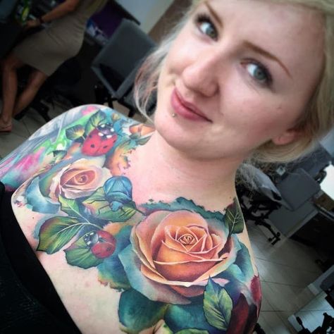 10 Beautiful and Girly Chest Tattoos Chest Tattoo Wolf, Chest Tattoo Flowers, Chest Tattoo Wings, Mandala Chest Tattoo, Rose Chest Tattoo, A Rose Tattoo, Full Chest Tattoos, Chest Tattoo Female, Hip Tattoos