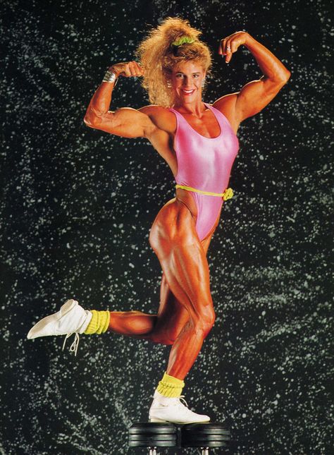 80s Athletic Fashion, Bodybuilding Pictures, Buff Women, Fashion 80s, Crossfit Gym, Body Motivation, Great Body, Bodybuilding Workouts, Muscle Women