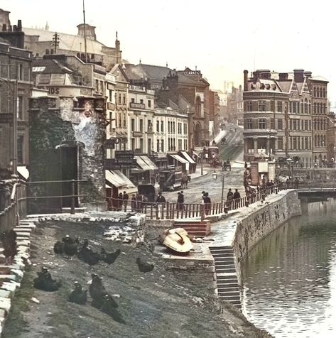 Bristol Harbour along side River Frome looking towards Colston Street, must be 1850's? Horse drawn tram etc... Bristol Architecture, Bristol Harbour, Bristol City Centre, England Photos, City Of Bristol, Bristol England, Bristol City, Archaeological Discoveries, Bristol Uk