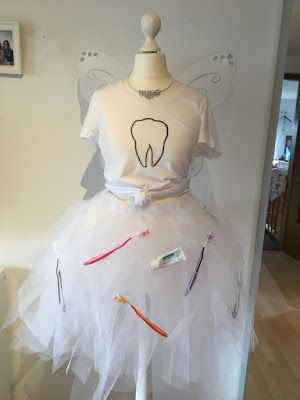 15 Creative DIY Halloween Costume Ideas | 320 * Sycamore Tooth Fairy Costumes, Diy Fantasia, Creative Halloween Costumes Diy, Angel Halloween Costumes, Kostuum Halloween, Kostum Halloween, Halloween Costumes For Teens Girls, Halloween Fest, Costumes Diy