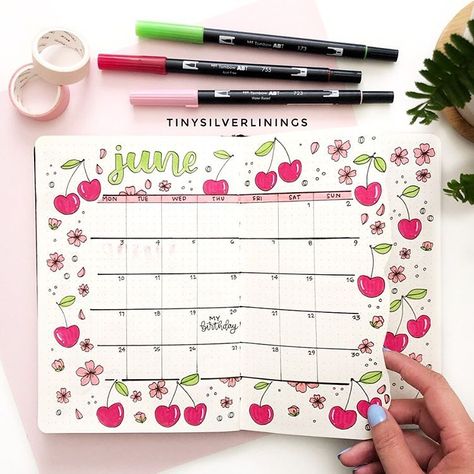 Bullet Journal Monthly Spread (IG: @tinysilverlinings) Bullet Journal Boxes, Journal Ideas Pages, Bullet Journal Dividers, Creative Notes, May Bullet Journal, Bullet Journal Headers, Bullet Journal Month, Making Goals, Bullet Journal Monthly Spread