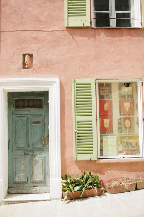 Pastel Colors in St Tropez France | photography by http://sunshinecharlie.com/ St Tropez France, Rivers And Roads, Scenic Travel, Door Entryway, France Colors, France Photography, Ansel Adams, Pink Houses, The South Of France