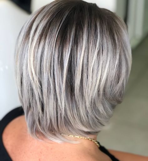 Feathered Gray Bob with Dark Roots and Lavender Undertones Lavender Grey Hair, Gray Hair Styles, Grey Hair Over 50, Hair Over 50, Gorgeous Gray Hair, Beautiful Gray Hair, Gray Hair Cuts, Natural Gray Hair, Short Grey Hair