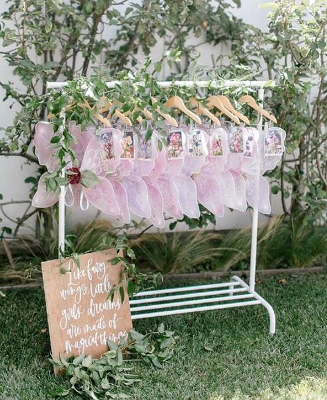 Enchanted Fairy Party, Fairy Theme Birthday Party, Tinkerbell Party Theme, Fairy Garden Birthday, Magical Fairy Garden, Forest Birthday Party, Garden Birthday Party, Fairy Garden Birthday Party, Forest Birthday