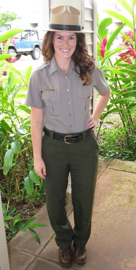 female park ranger Forest Ranger Costume, Female Park Ranger, Park Ranger Costume Women, Park Ranger Halloween Costume, Park Ranger Aesthetic Outfit, Forest Ranger Outfit, Ranger Outfit Female, Park Ranger Outfit, Park Ranger Costume