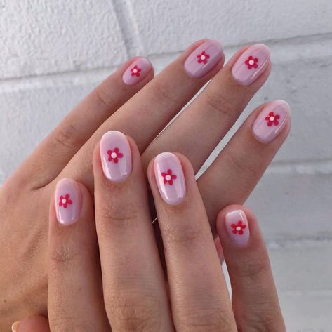 Trendy Short Nail Designs, Statement Nails, Nail Designs For Short Nails, Designs For Short Nails, Trendy Nail Designs, Hippie Nails, Short Gel Nails, Modern Nails, Minimal Nails