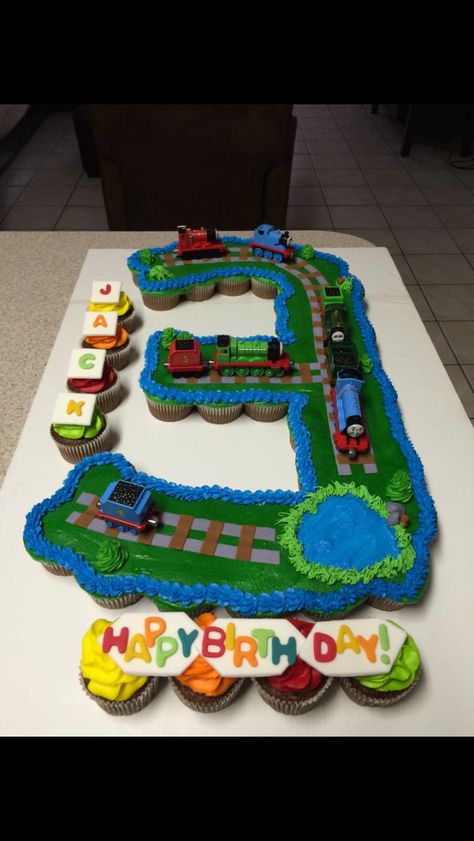 Thomas Birthday Cakes, Train Cupcakes, Thomas Train Cake, Thomas Cakes, Thomas Birthday Parties, Train Birthday Cake, Pull Apart Cake, Thomas Birthday, Train Cake