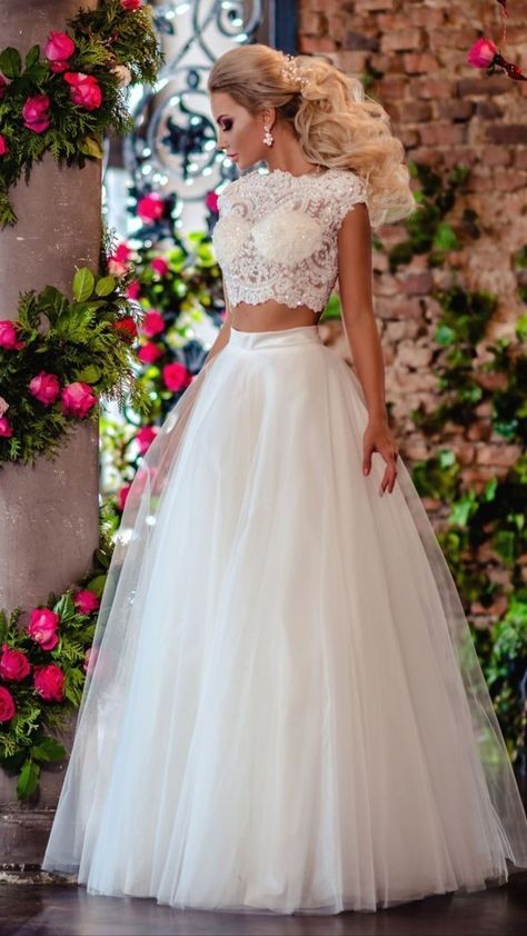 Wedding Dresses 2 Piece Crop Tops, Cropped Wedding Dress Two Pieces, Cropped Wedding Dress, 2 Piece Wedding Dress Crop Tops, Crop Top Wedding Dress Two Pieces, Pieces Wedding Dress, Wessing Dresses, Wedding Dress Two Piece, 2 Piece Wedding Dress