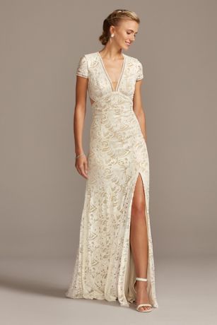 As Is V-Neck Lace Open Back Sheath Wedding Dress | David's Bridal Wedding Dress Over 40, Wedding Dress Mermaid Lace, Form Fitting Wedding Dress, Casual Beach Wedding Dress, Megan Dress, Second Wedding Dresses, Wedding Renewal, Linen Wedding, Wedding Dress Style