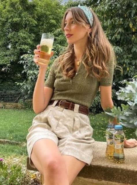 Timeless outfit Chique Outfit, Mode Retro, 여름 스타일, Europe Outfits, Elegante Casual, Ținută Casual, Modieuze Outfits, Elegantes Outfit, Outfits Verano