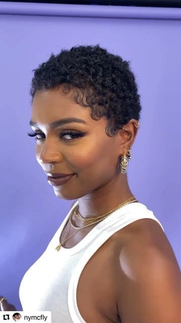 Big Chop Natural Hair, Natural Hair Twa, Short Natural Curly Hair, Short Shaved Hairstyles, Tapered Natural Hair, Natural Hair Cuts, Natural Hair Short Cuts, Short Hair Black, Short Hair Pixie Cuts